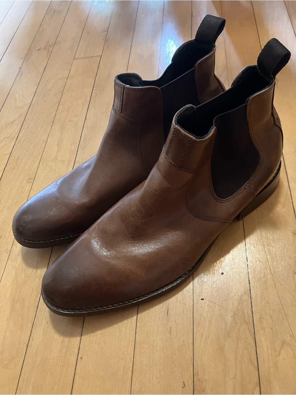 Johnston and Murphy Brown Chelsea Boots Size 10.5 dress ankle office leather